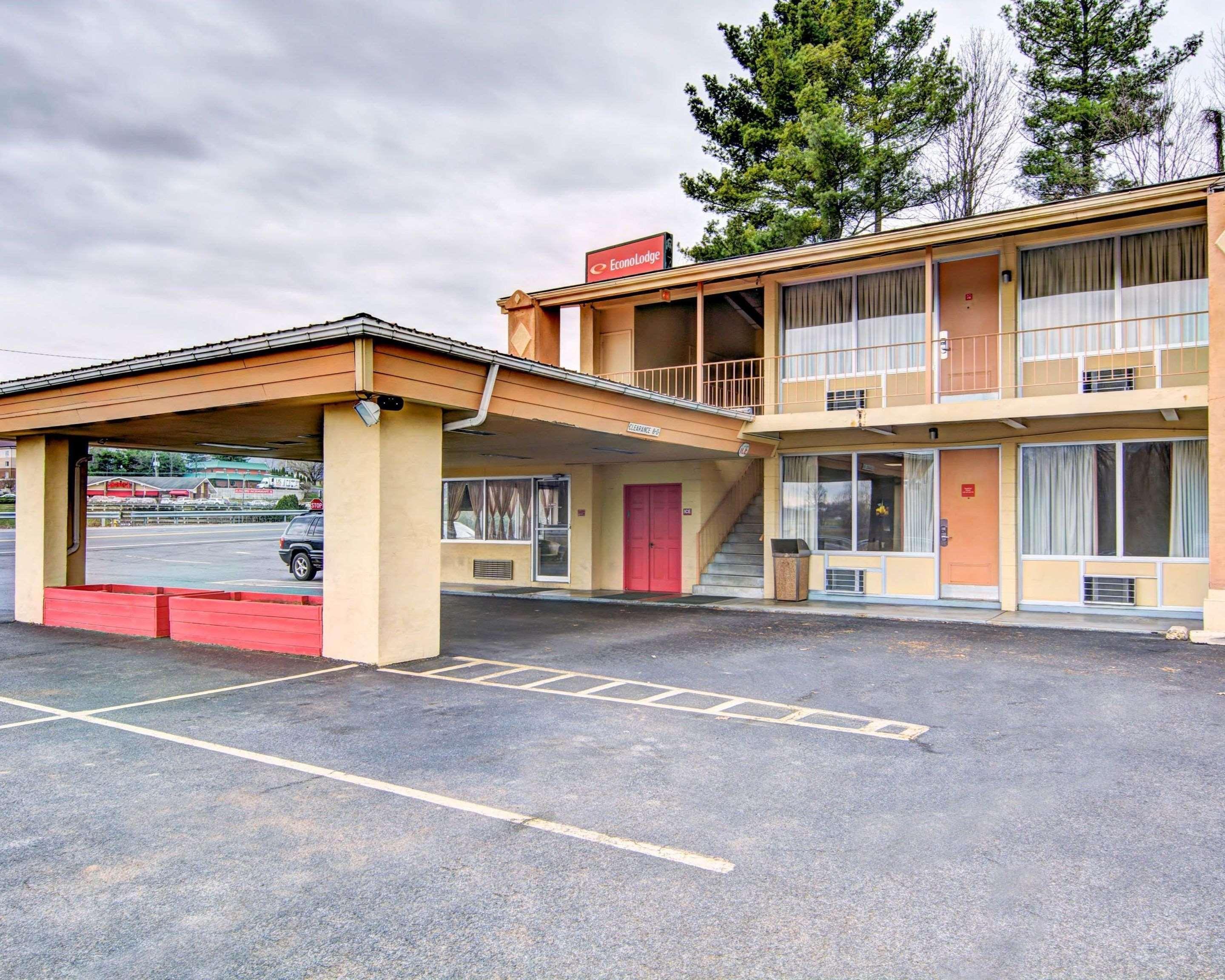 Econo Lodge Wytheville I-77 & I-81 Eksteriør bilde