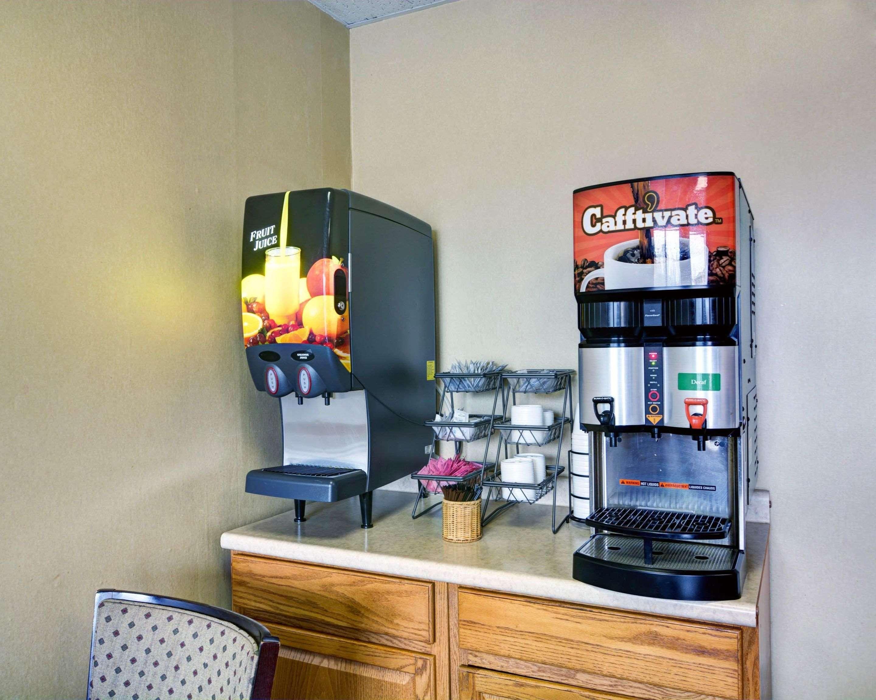 Econo Lodge Wytheville I-77 & I-81 Eksteriør bilde