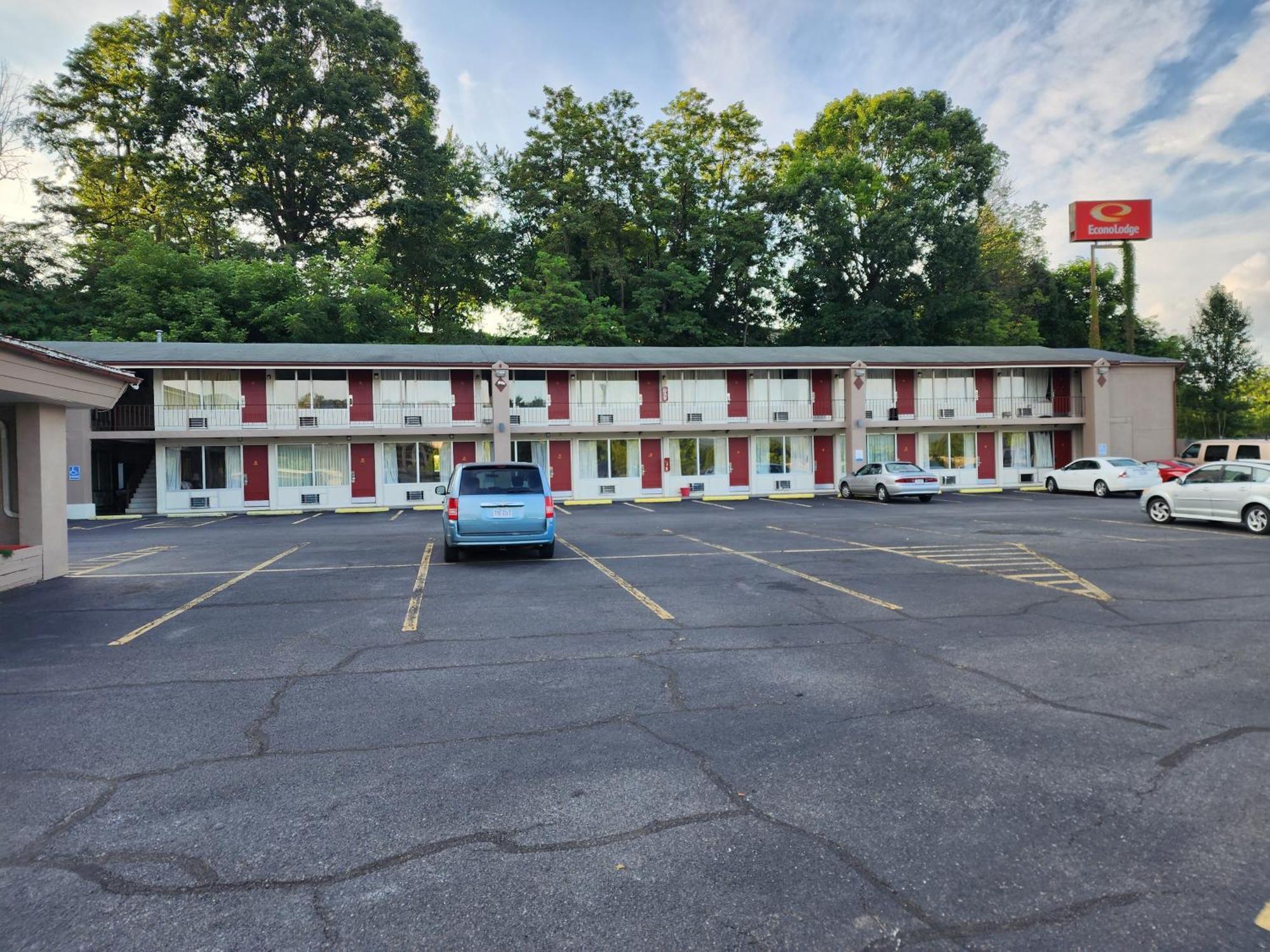 Econo Lodge Wytheville I-77 & I-81 Eksteriør bilde