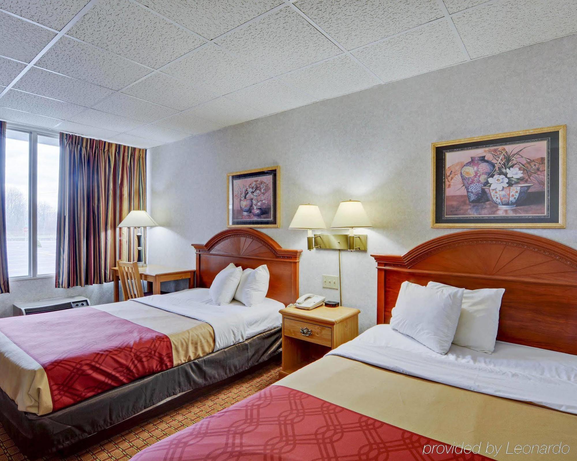 Econo Lodge Wytheville I-77 & I-81 Eksteriør bilde
